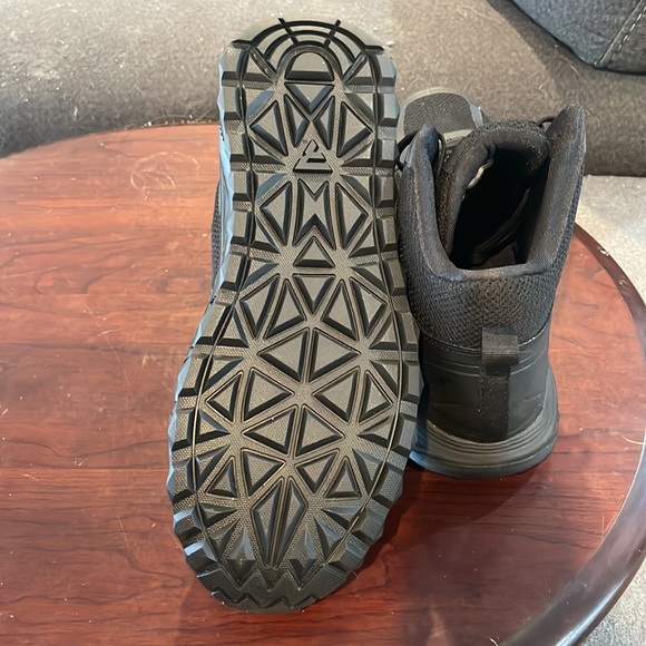 Bates/Wolverine work shoes - Picture 7 of 7